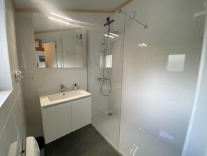 House | Bathroom - Cozy Fisherman's House With Garden (Koksijde)