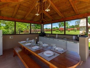 Villa | Dining - Schone Villa Morena With Private Pool (Tinjan)