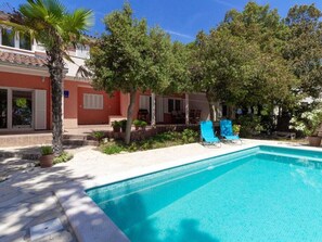 Villa | Piscina | Piscina all'aperto