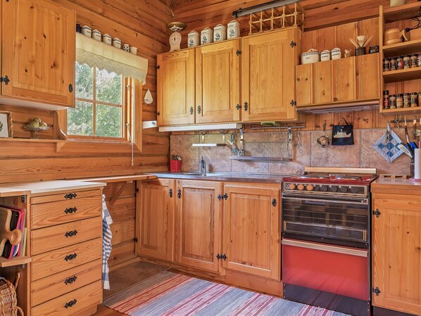 House | Private kitchen - 4 Star Holiday Home in Yxlan (Yxlan)