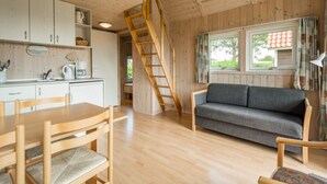 Dining - Holiday Home With Central Heating (Bogense)
