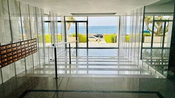 Apartment | Bilik Mandi