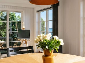House | Dining