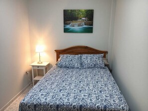 3 chambres, fer et planche Ă repasser, Wi-Fi, literie fournie