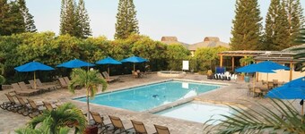 1 Huge Unit 6 Bed 4 Bath Condo in Waikoloa Village