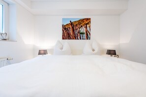 2 slaapkamers, een strijkplank/strijkijzer, wifi, beddengoed