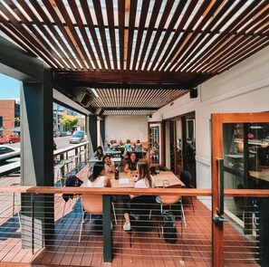 Servei de restauració a l'aire lliure