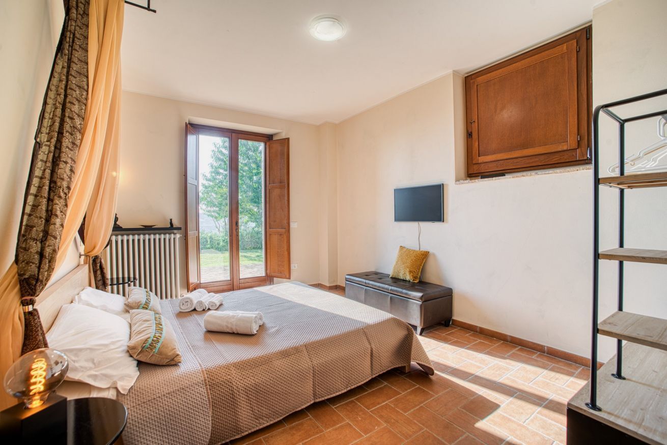 1 chambre, fer et planche à repasser, Wi-Fi, literie fournie