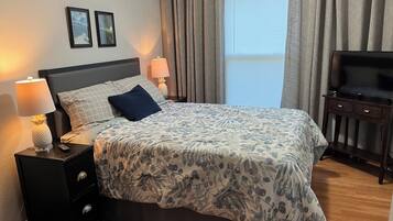 2 bedrooms, desk, iron/ironing board, free WiFi