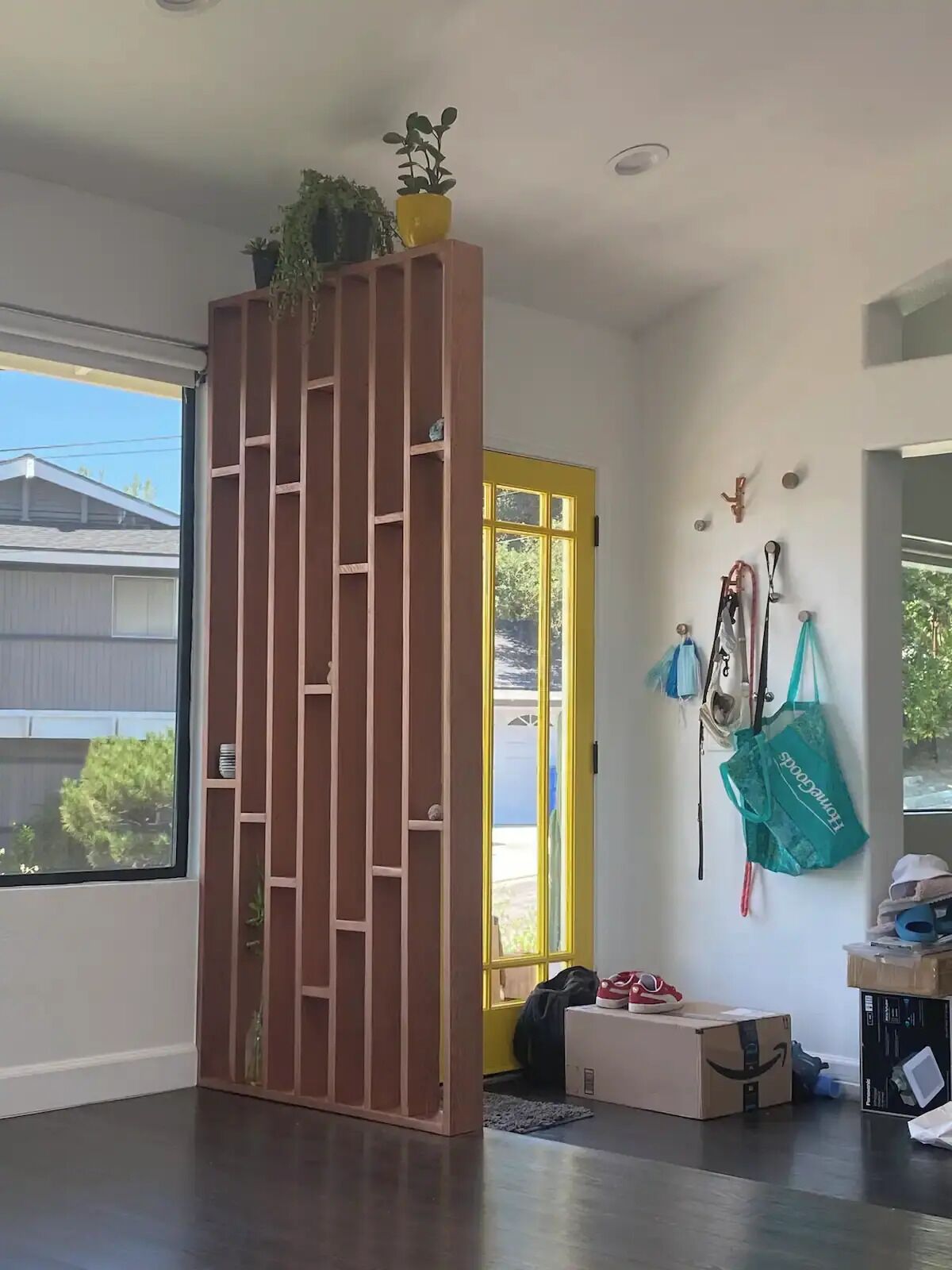 Charming 2-bedroom house in beautiful Altadena with AC, WiFi, fitness room