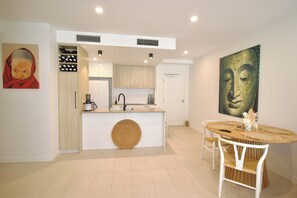 Interior - UNIT 20707 1bed Unit (Sunshine Coast)