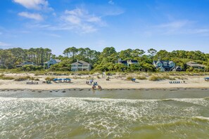 Beach nearby - 23 South Beach Lane @ Sea Pines | Steps to Beach | Pool & Spa | Pickleball (Hilton Head Island)
