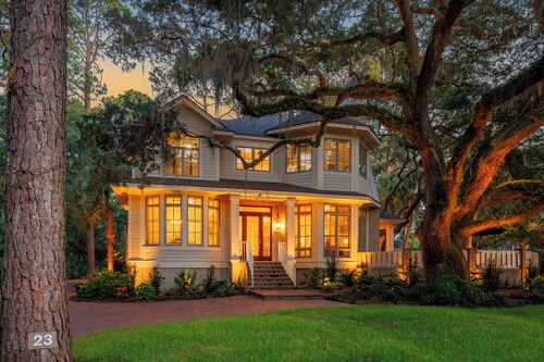 23 South Beach Lane @ Sea Pines | Steps to Beach | Pool & Spa | Pickleball