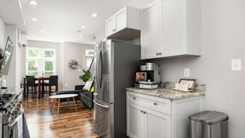 Microwave, stovetop, dishwasher