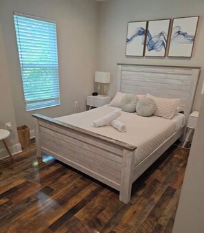 2 Schlafzimmer, Bügeleisen/Bügelbrett, Internetzugang, Bettwäsche