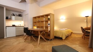 1 bedroom, iron/ironing board, WiFi, bed sheets - Superb Bordeaux flat in hypercentre for *4 people* (Bordeaux)