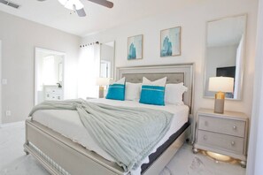 6 bedrooms, iron/ironing board, WiFi, bed sheets