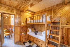 Deluxe Quad Room