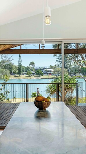 Dining - Absolute waterfront, 3 story beach house. Walk to everything. (Brunswick Heads)