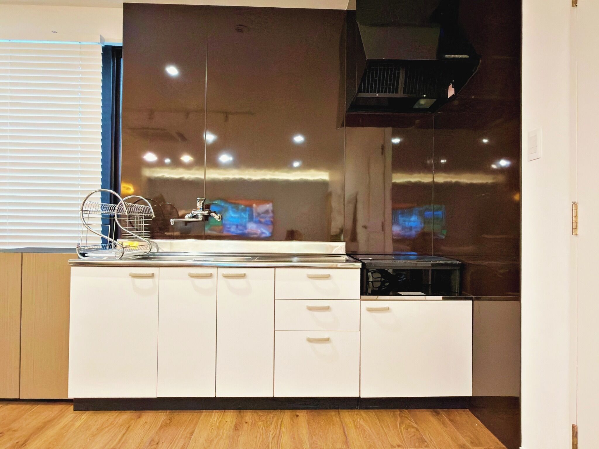 雪櫃、微波爐、爐具、廚房用具/餐具/器皿