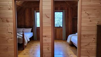 1 camera, una scrivania, Wi-Fi gratuito, lenzuola