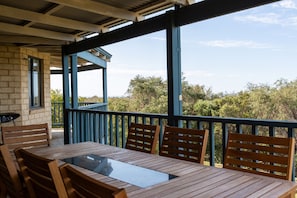 Classic House | Balcony - Meelup Ridge (Dunsborough)