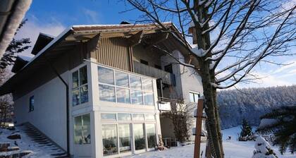 Ferienwohnung Grabmeier - Nummer 2" mit Bergblick, Balkon und Wi-Fi