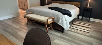 Stunning Newly Build Home!