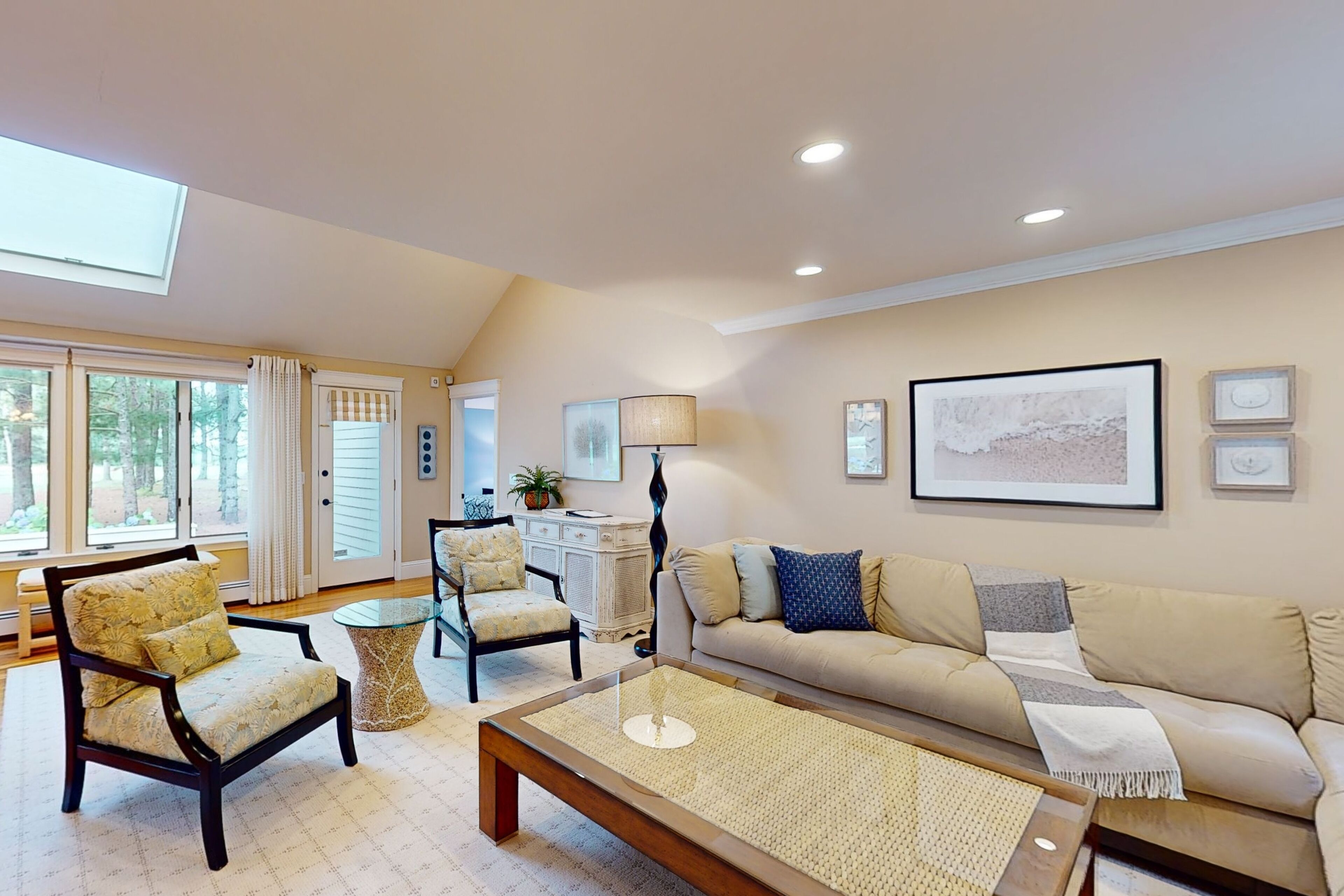 Private pool close to beach with cabana, grill, AC, and patio