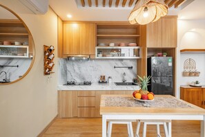 Villa, 2 Schlafzimmer, Poolblick | Eigene Küche | Wasserkocher mit Kaffee-/Teezubehör, Hochstuhl, Reinigungsartikel