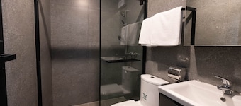 China Rich Oriental Hotel
