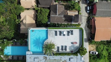 Utomhuspool