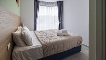 2 bedrooms, iron/ironing board, free WiFi