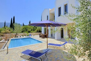 Villa | 2 bedrooms - Villa Irineos With 2 Bedrooms and 3 Bathrooms (Kefalonia)