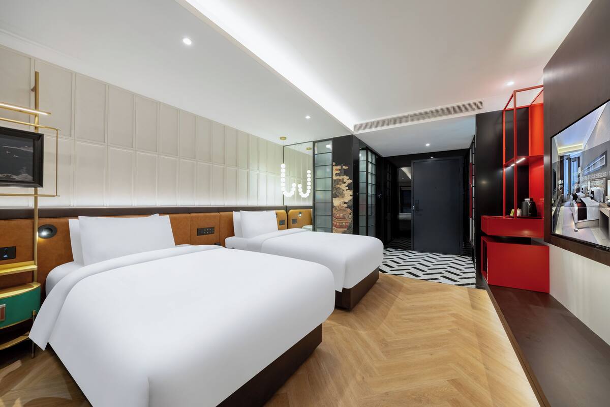 ห้องเอลีทดับเบิลหรือทวิน | เครื่องนอนระดับพรีเมียม, ผ้านวมขนเป็ด, เตียงเมมโมรีโฟม, มินิบาร์ฟรี