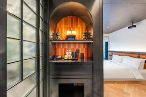 Exclusive-huone | Ylelliset vuodevaatteet, untuvapeitot, memory foam -patjalliset sängyt