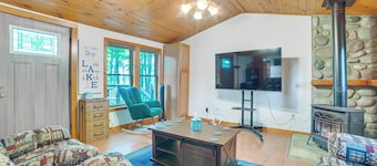 Rustic Michigan Lakeside Cabin w/ Private Dock!