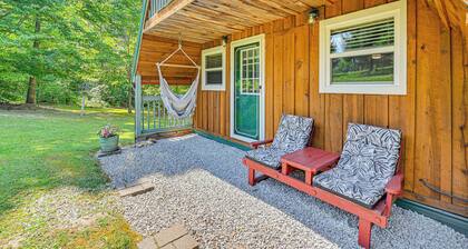5 Mi to Cave Run Lake: Wellington Cabin w/ Deck!