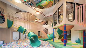 Children’s play area – indoor