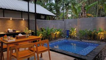 Villa, 1 Bedroom, Private Pool, Pool View | Free WiFi