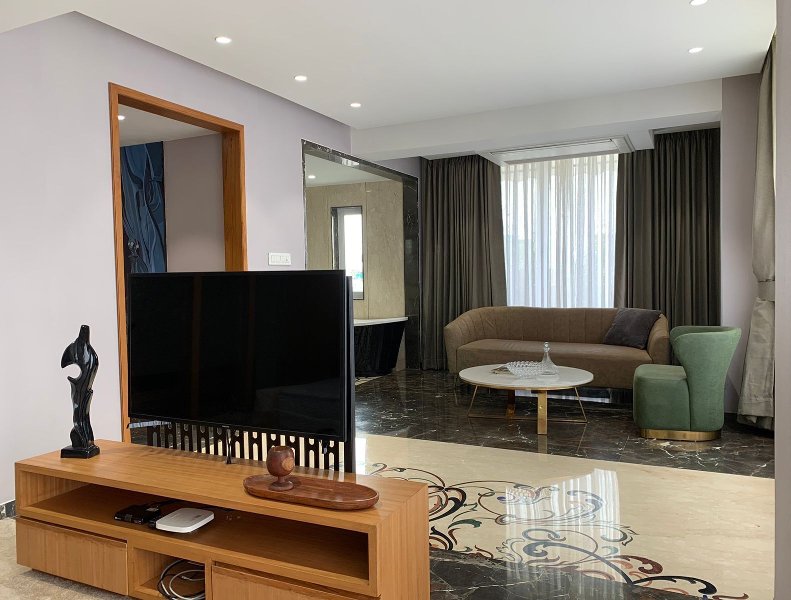 ห้องสตูดิโอสวีท | โต๊ะทำงาน, ห้องเก็บเสียง, Wi-Fi ฟรี