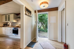 Geladeira, fogão, cooktop, lava-louças