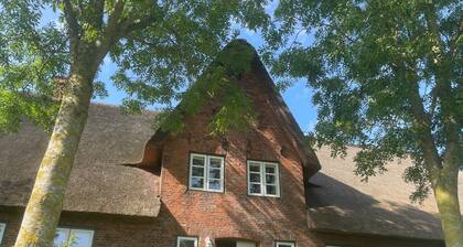 Apartment 'Silberhof 1856 - Detlev Von Lilienc' with Private Terrace, Private Garden and Wi-Fi