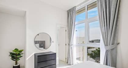 Aliving 3BR Villa With Maid Room Damac Hills-2