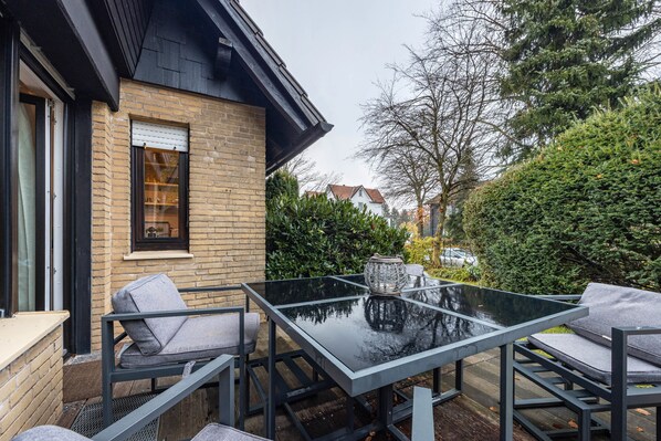 屋外ダイニングエリア