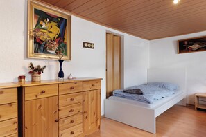 3 chambres, Wi-Fi gratuit, draps fournis