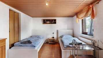 3 Schlafzimmer, kostenloses WLAN, Bettwäsche