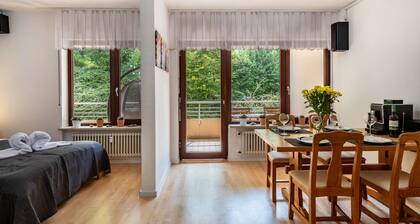 Ferienwohnung 'Zwergenbau' mit Gemeinschaftsgarten, Balkon und Wi-Fi