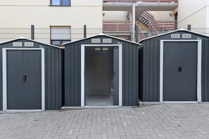 Exterior detail - Business Loft with Parking – Close to Industry, Magdeburg (Haldensleben)