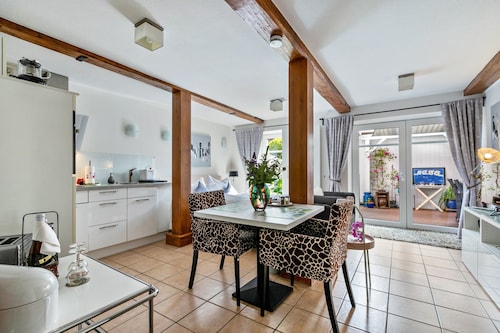 Einzimmerapartment 'Alte Tischlerei Hemmingstedt' mit Terrasse, Garten und Wlan